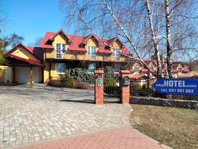 Zajazd Restauracja Machliny 외부 사진